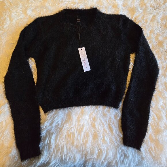 Joeoy Sweaters - NWT Black Fluffy Mohair Long Sleeve Crop Top Knit Sweater